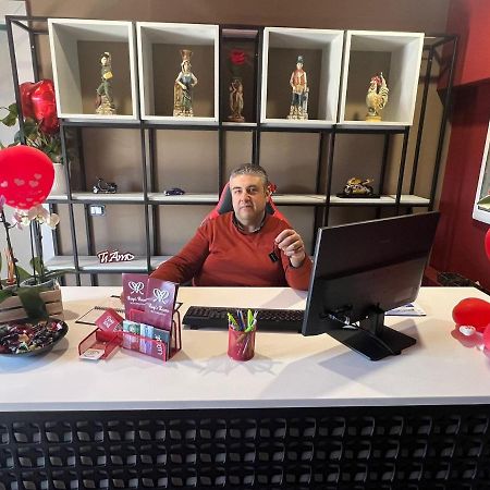 Rosy'S Rooms Patrica Екстер'єр фото