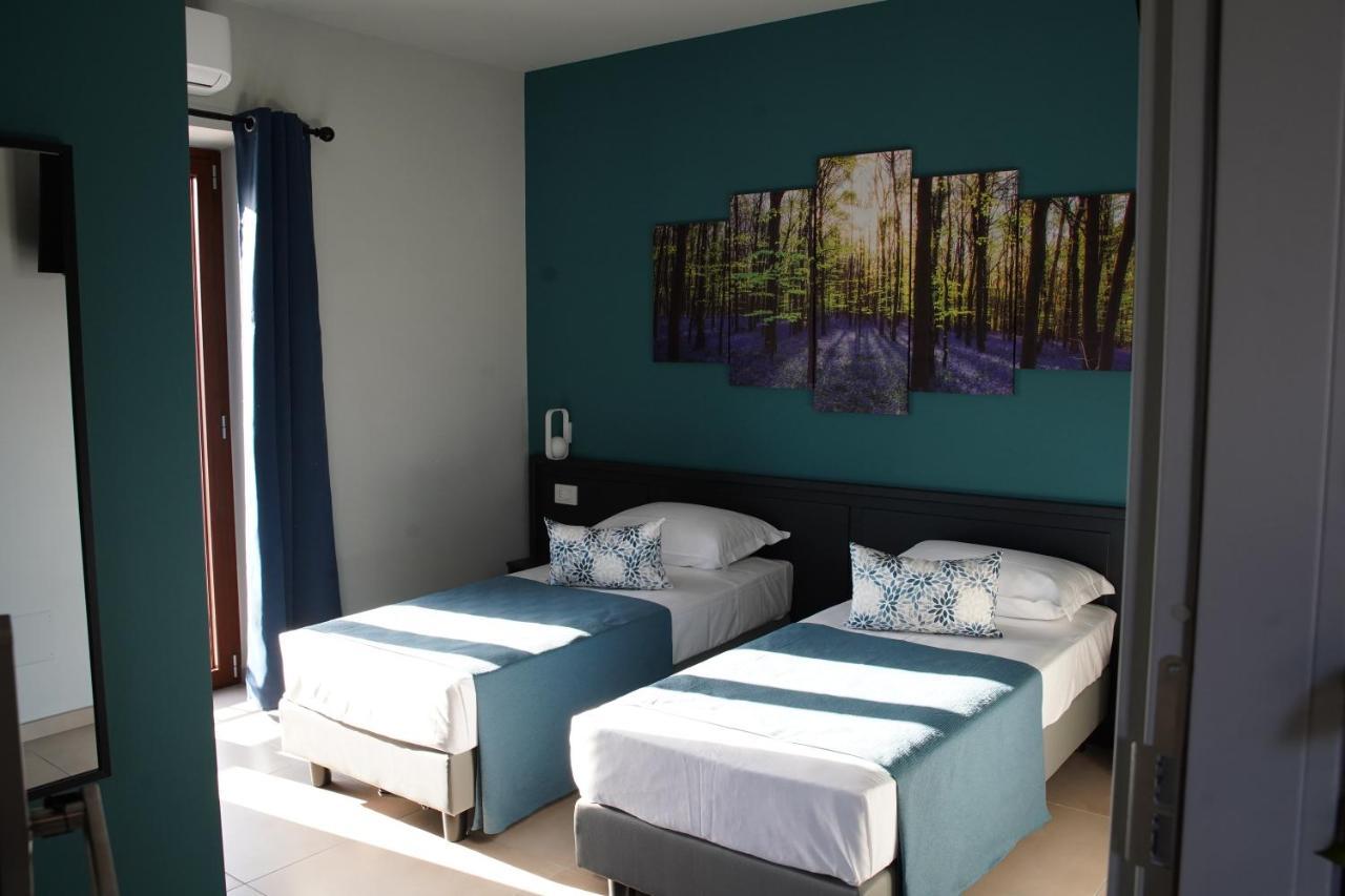 Rosy'S Rooms Patrica Екстер'єр фото
